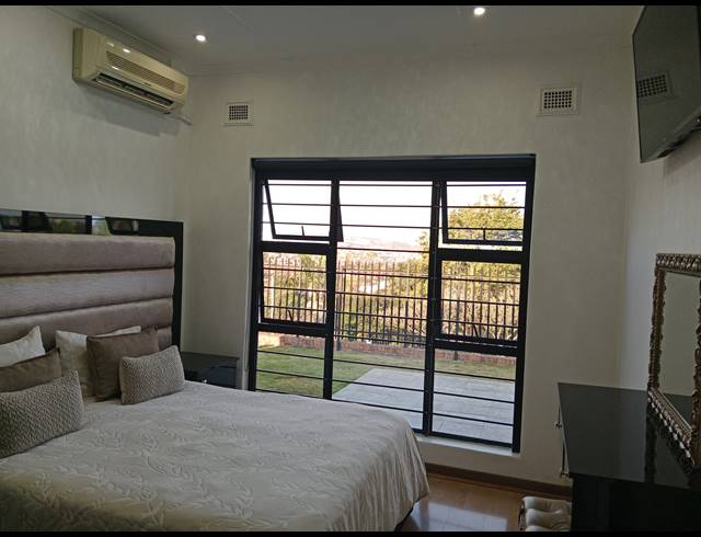 3 BEDROOM FREEHOLD FOR SALE IN BELFORT ESTATE